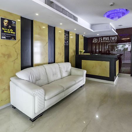 Treebo Trend J'S Five Two Boutique Chennai Exterior foto
