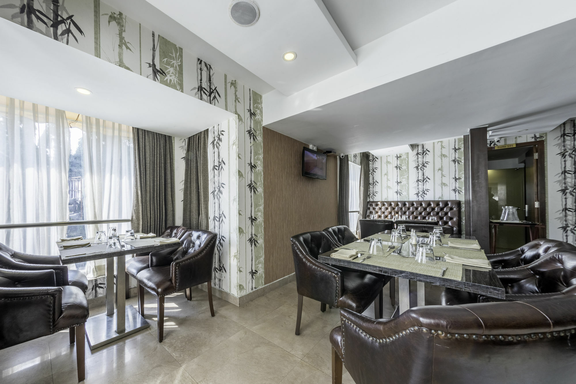 Treebo Trend J'S Five Two Boutique Chennai Exterior foto